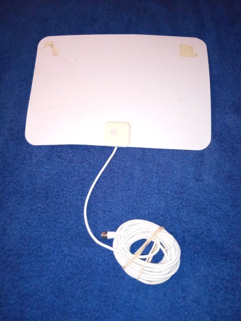 1 BY ONE COAXIAL TV ANTENNA
