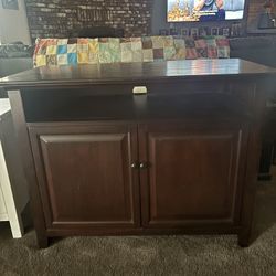 Sturdy Tv Stand 