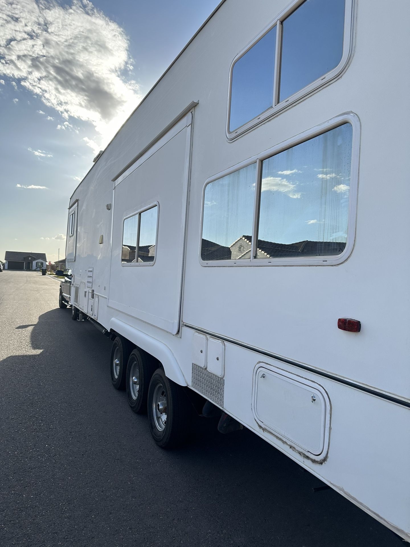 Weekend Warrior SLC3705