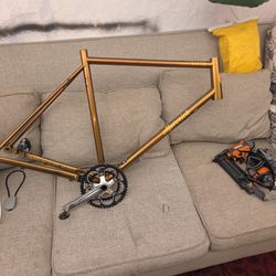 Maverick Gravel Bike