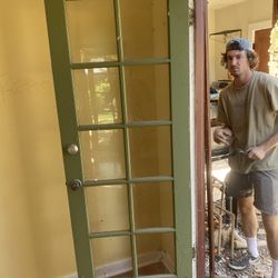 30 Inch French Door Great Shape. 