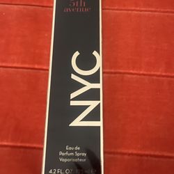 5th Avenue Eau de Parfum Spray