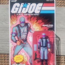 GI jOE Super 7 Reaction / Red Glow In the dark Snake Eyes Figure/ New In Box , Still  with Insert / 📍 Pick-up In HP/ Cash Only 