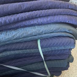 Moving Blankets - Furniture Blankets 