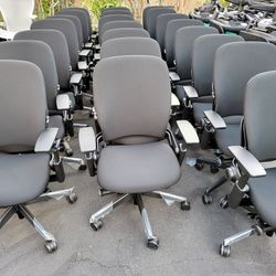 40% TO 50% OFF RETAIL!🔥STEELCASE CHAIRS - LEAP V2 - GESTURE - AMIA - THINK V2  - SIENTO - SERIES 2 FABRIC/LEATHER OPTIONS  PICK-UP- DELIVERY - SHIP