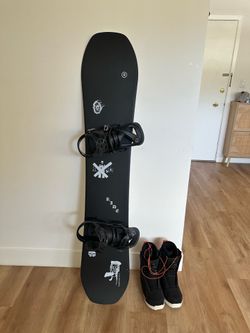 Burton Snowboard Package 145cm + Burton Bindings + BOA Boots Size 10