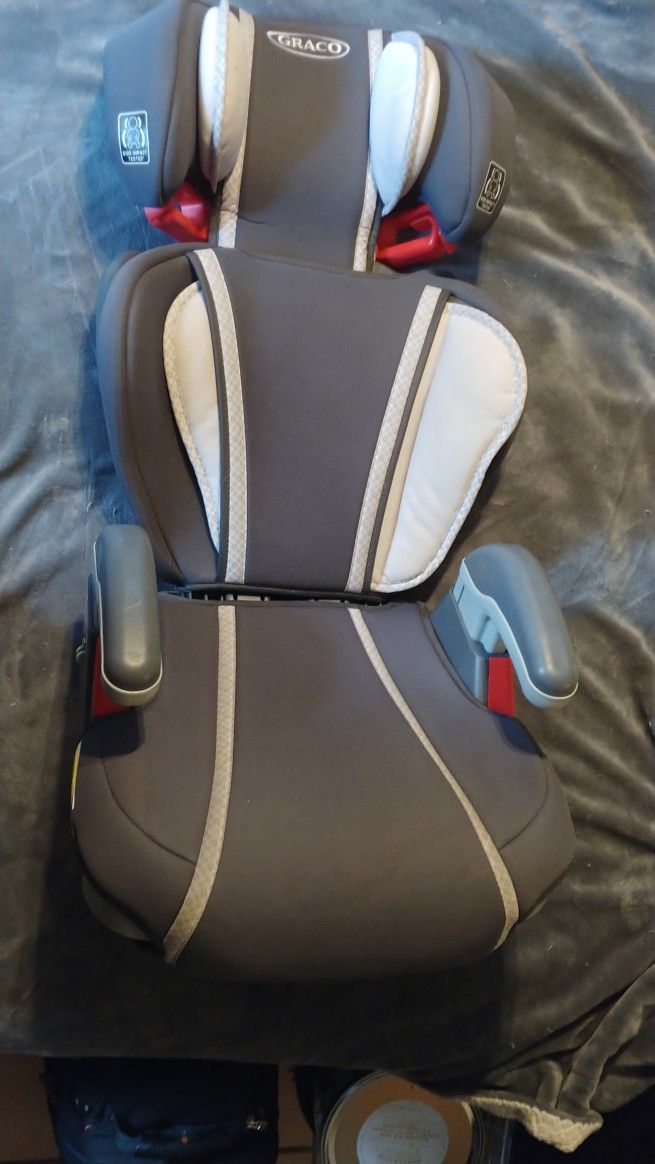 Graco Car Seat/Booster Seat, near mint condition. 