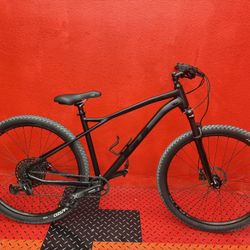 GT Avalanche 29 – Hardtail Mountain Bike