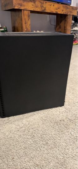 Black Desktop gaming pc ibuypower