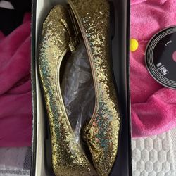 Gold Shoes