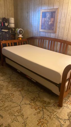 Twin Popup Daybed