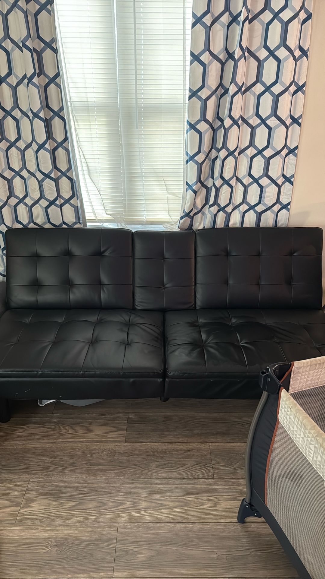 black futon