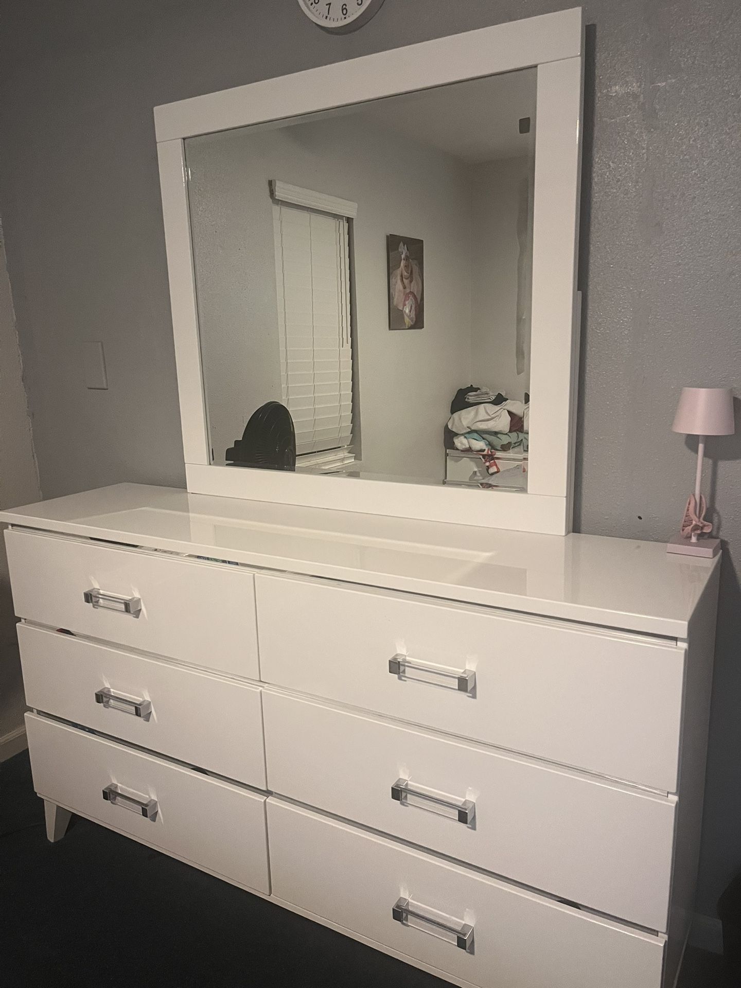 Bedroom set And Mattress