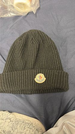 Moncler Ribbed Knit Beanie