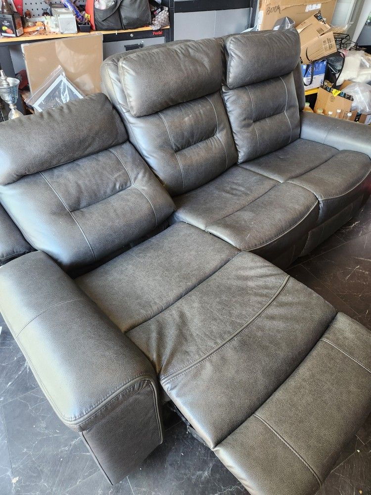 [MSRP $1,600] Ashley's FURNITURE: Steel Gray Leather Dual Recliner Couch 3 Seater 