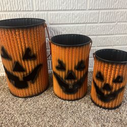 Halloween Decor 