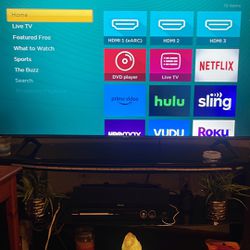 58” Hisense Roku 4k TV New  ‘Comes With Glass TV Stand’