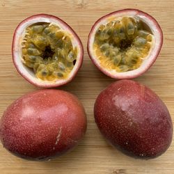 Organic Passion Fruits
