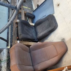 Tan jeep Wrangler passenger side seat