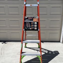 Louisville Ladder Cross Step 6 ft. Fiberglass Leaning Step Ladder (10 ft. Reach), 300 lbs. Load Capacity, Type IA Duty Rating 