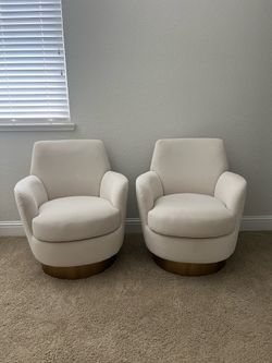 Swivel Velvet Chairs