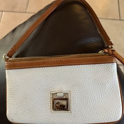 DOONEY & BOURKE Pebble Grain Leather Wristlet Vintage