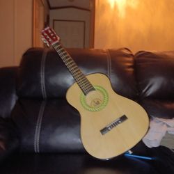Live Music 6 String Guitar 