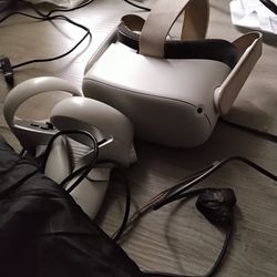 Oculus quest 2 USED