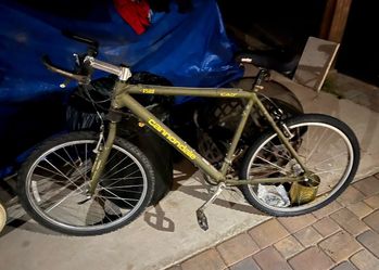 Cannondale F500 CAD Mountain Bike