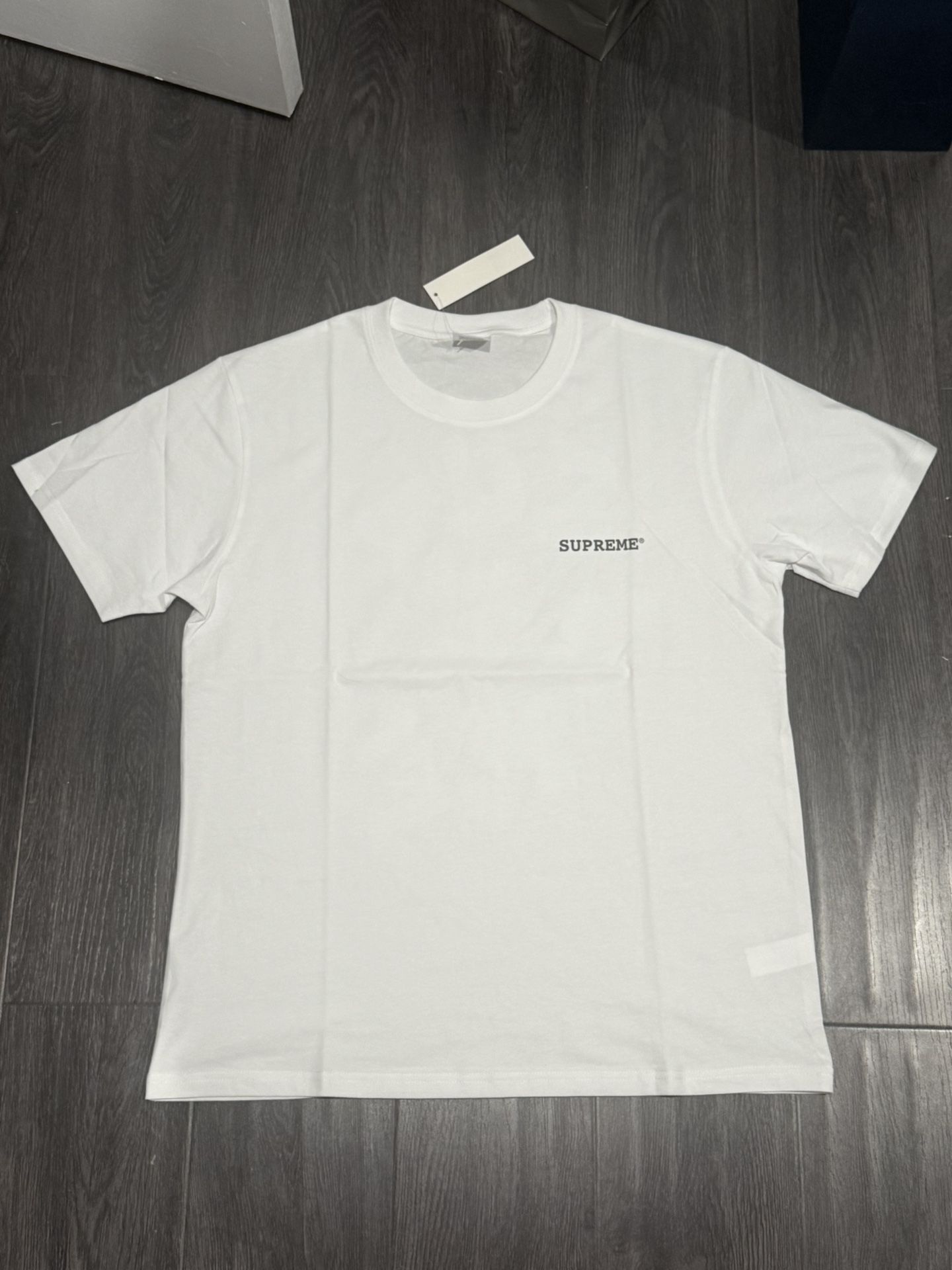 Supreme tee