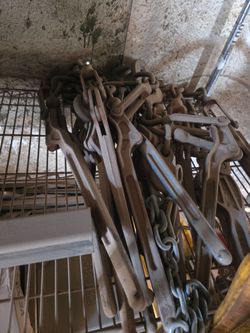 Binders and 4" straps