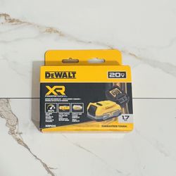 Brand New DEWALT 20v Powerstack Battery And Charger Price Is Firm At $60