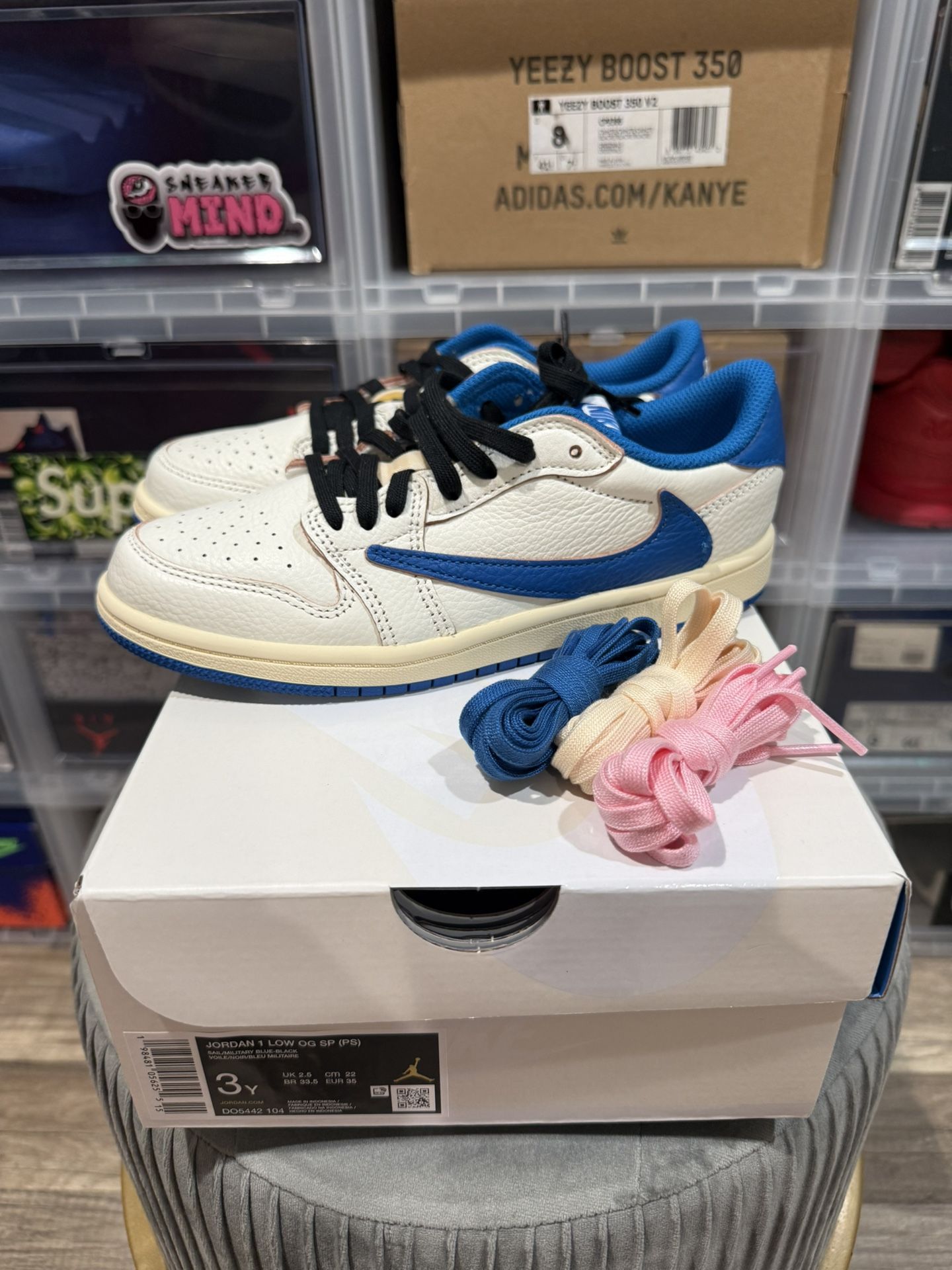 Jordan 1 Low OG SP  (PS) Travis Scott/Fragment  Size 3Y