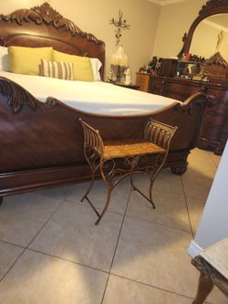 Bed bench iron