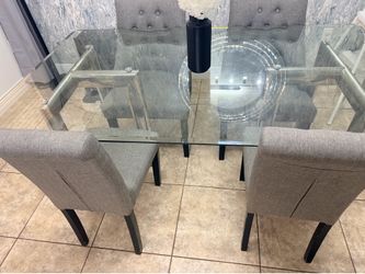 Glass Dinning Table and Chairs
