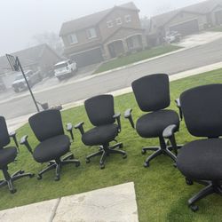 Office Chair. Computer Chair. Desk 