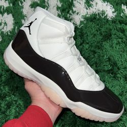 Air Jordan 11