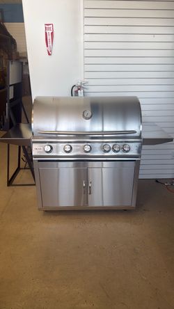 Blaze 40 Inch 5-Burner Premium LTE Gas Grill With Rear Burner and Built-in Lighting System propane or natural gas freestanding