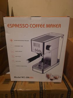 Espresso Coffee Maker Model EM626