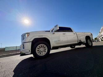 Truck  Wheels Tires Leveling & Lift Kits Accessories Lights Installations. (We Finance)