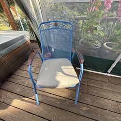 Metal chair with cushion
