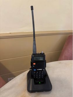 Baofeng UV-5R Radio