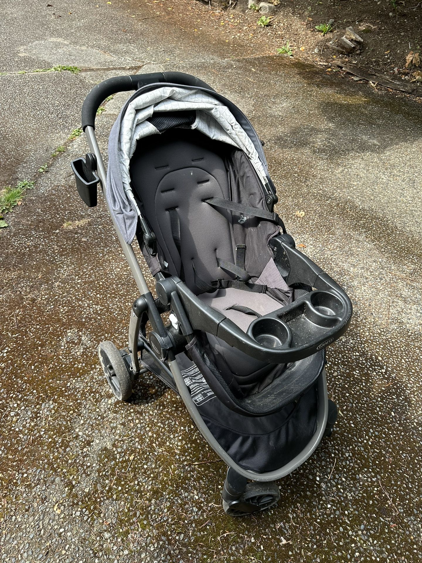 Graco Redmond Modes Pramette Stroller, 3-in-1 Convertible: Car Seat Carrier, Infant Pramette to Toddler Stroller