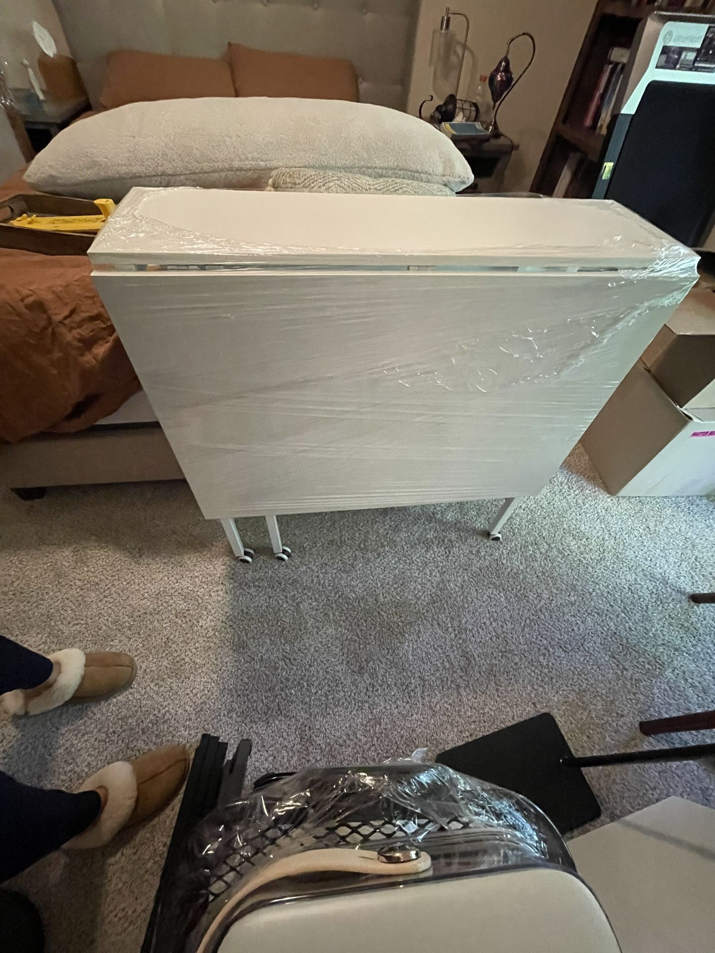Expandable Craft Table