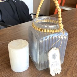 New Candle Holder W/candle