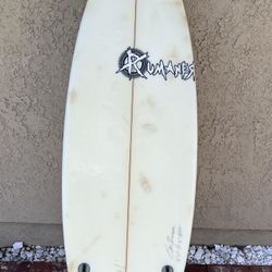 4’11 Rumaner Surfboard 