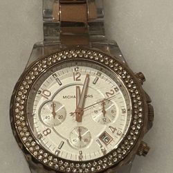 Women's Michael Kors Clear Rose Gold Wrist Watch Bracelet MK-5323
