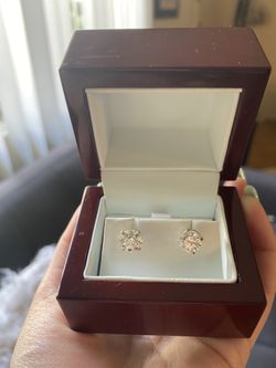 Beautiful 2 Carat Moissonite Earrings