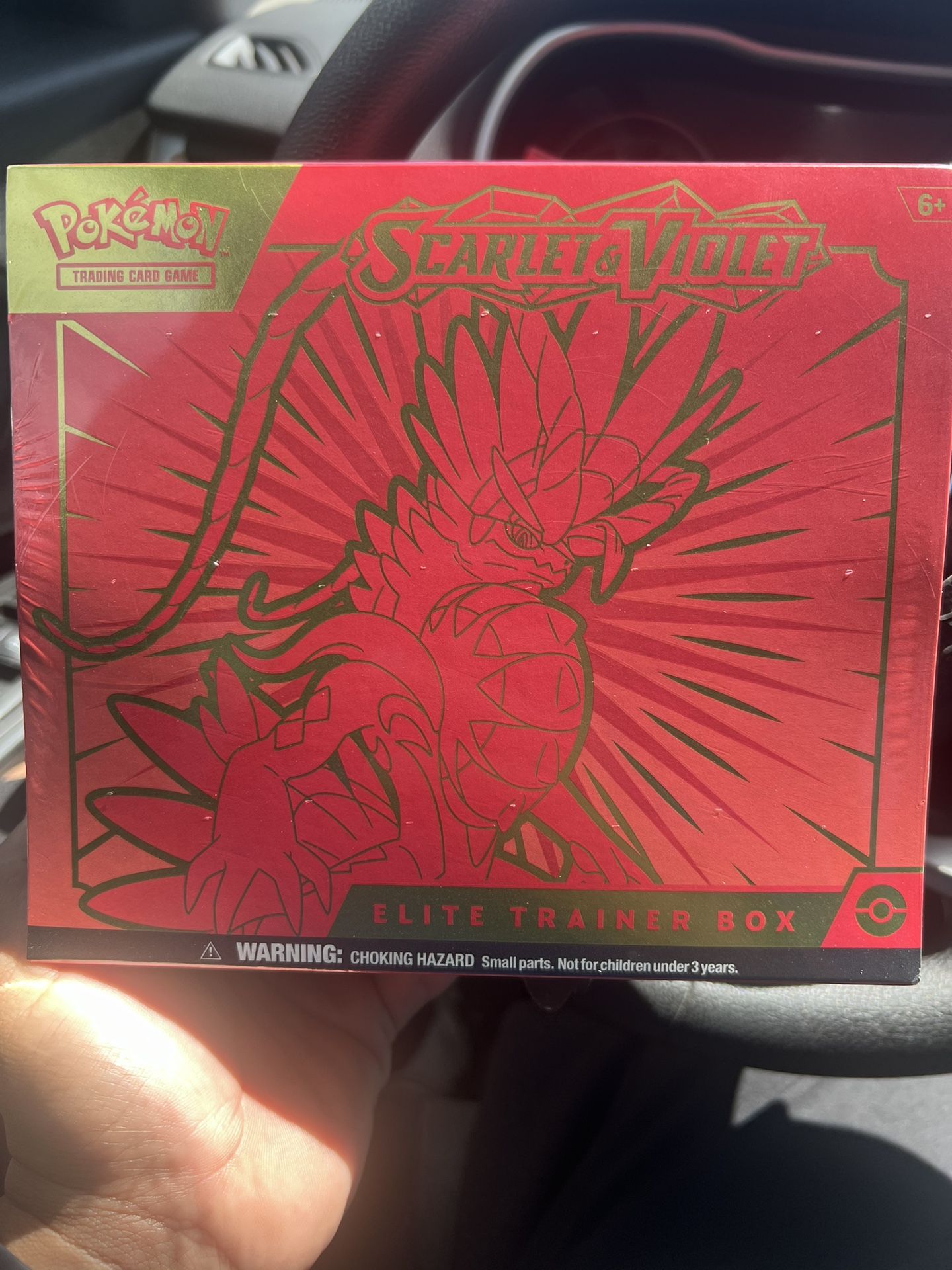 Pokémon Scarlet & Violet ETB Box