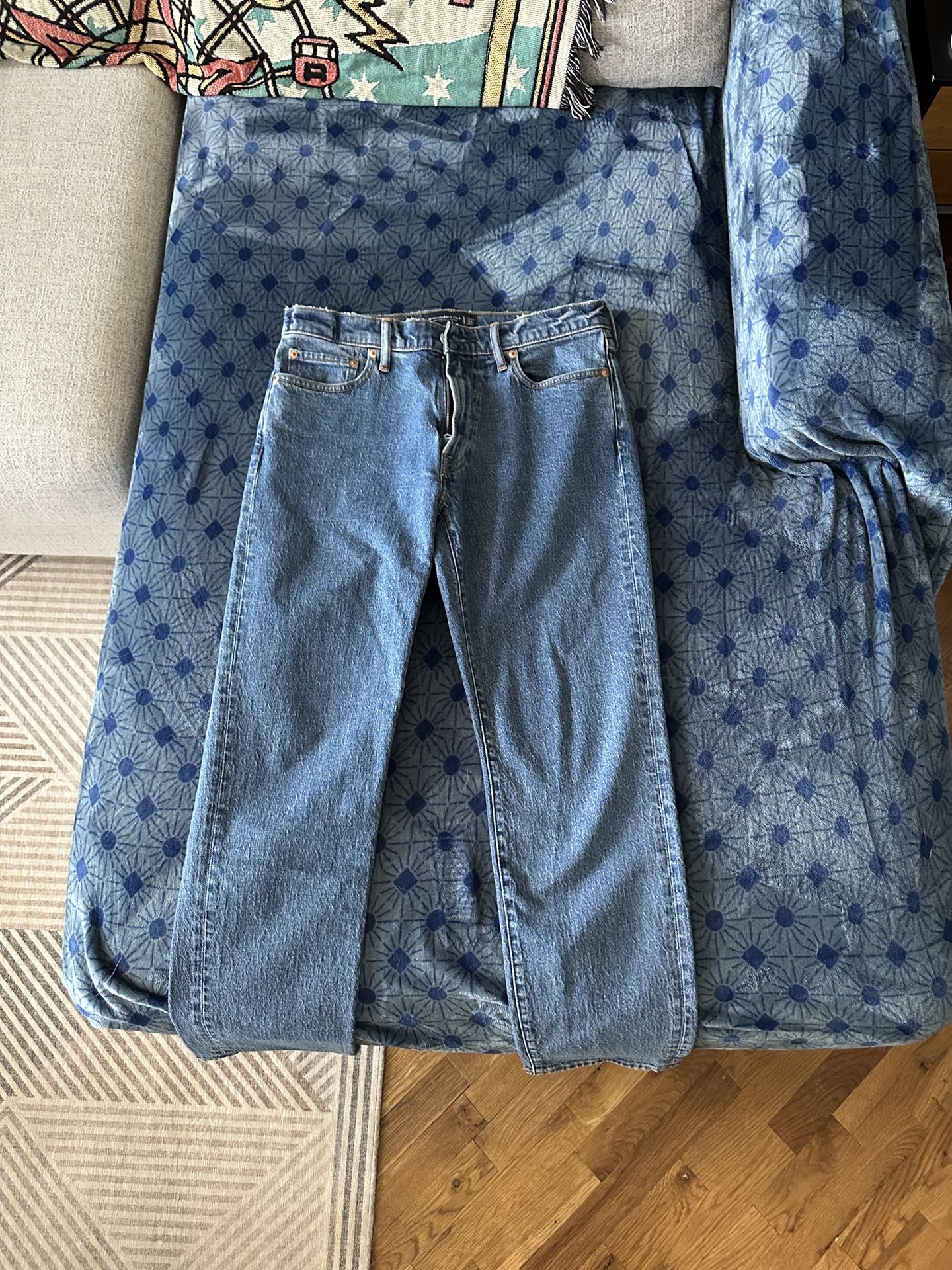 Men’s Abercrombie jeans